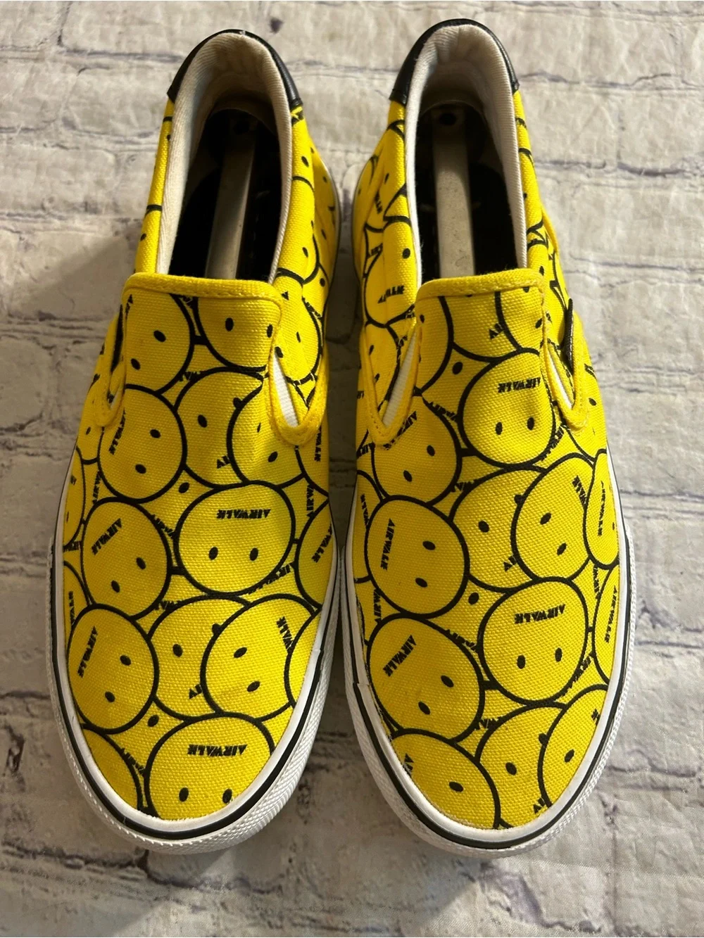 Airwalk smiley faces